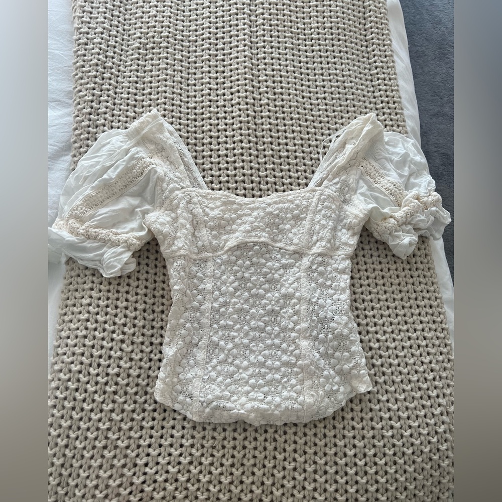 Free people lace top with puff sleeves